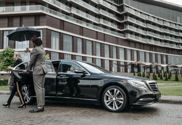 chauffeur better than taxi and rideshares lausanne